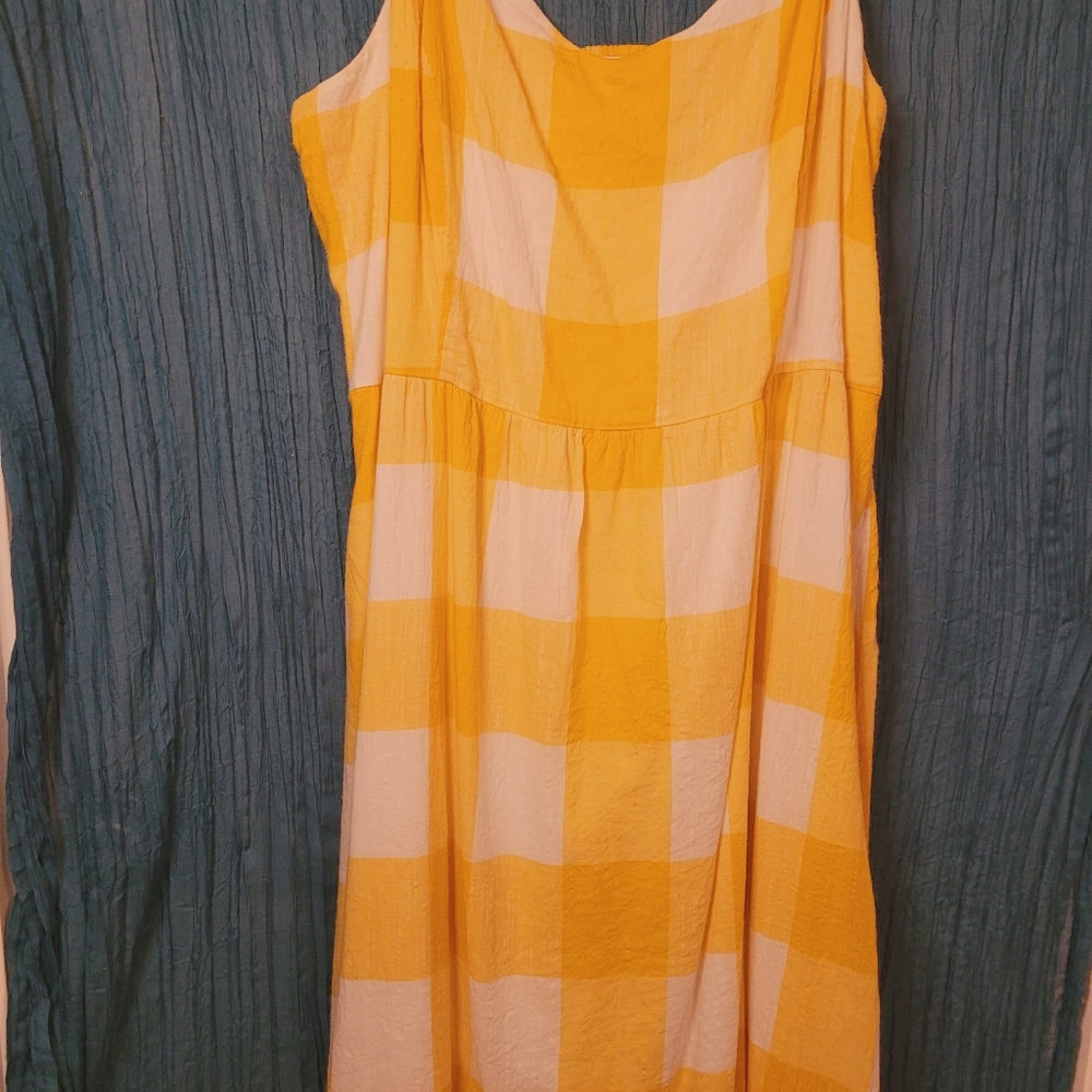Old navy spaghetti straps maxi dress
